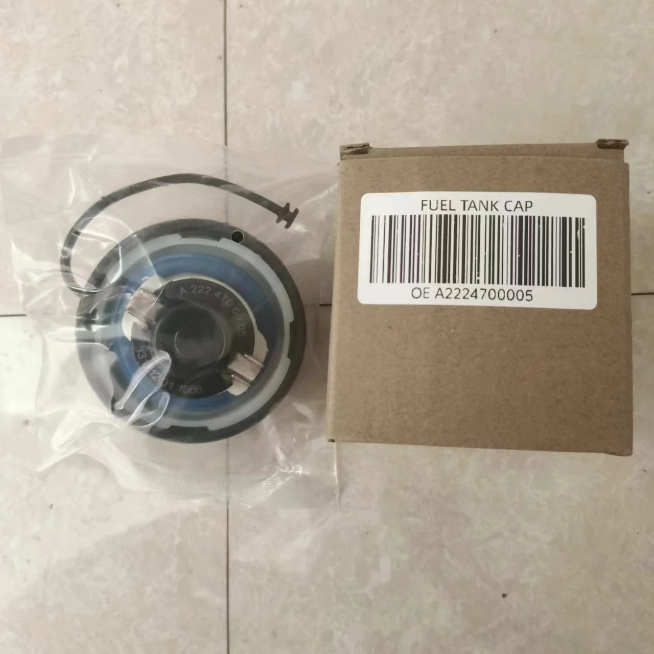 

Крышка топливного бака для Mercedes Benz A/C/E/S Class W176 W246 W205 W213 W222 W117 W253 X156 A2224700005