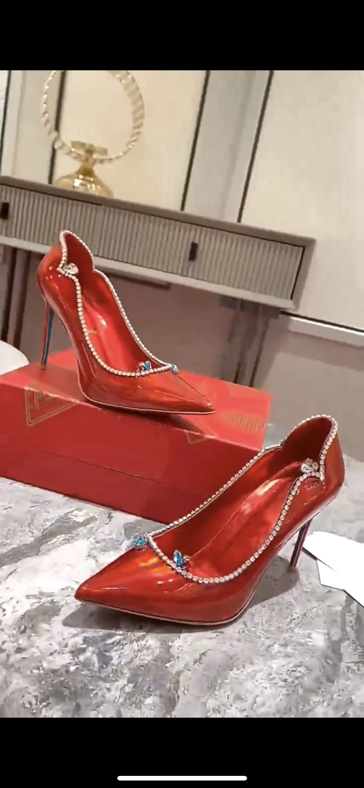 Shoes Edge Full Rhinestone Crystal Lustrous Metallic Leather Notched Design High Heel Pumps Slip-On Luxury Party Shiny Shoes