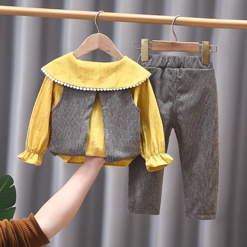 

2022 New Children Cotton Clothing Suits Baby Girls Cartoon Sweater Vest Shirt Pants Pants 3Pcs/Set Spring Autumn Kids Causal Set