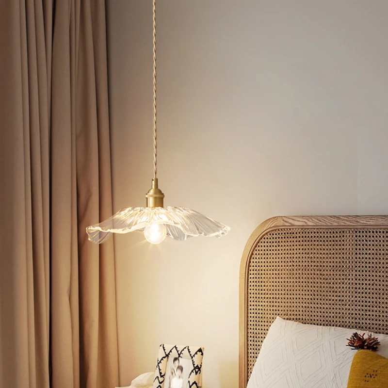 

Bedroom Bedside Chandelier 2023 New Modern Simple and Light Luxury Designer Model Chandelier Nordic Creative Lotus Lamp