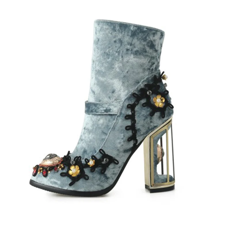 

Женские ботинки с бархатной вышивкой, ботинки в этническом стиле на молнии, с перфорацией, на каблуке, Украшенные бусинами, с металлическим ...