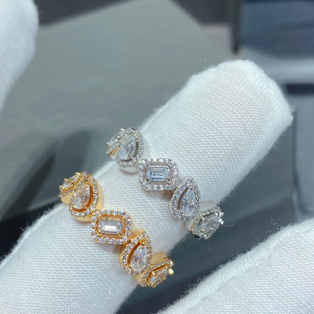 

Женское Двухслойное кольцо из серебра 925 пробы с бриллиантами