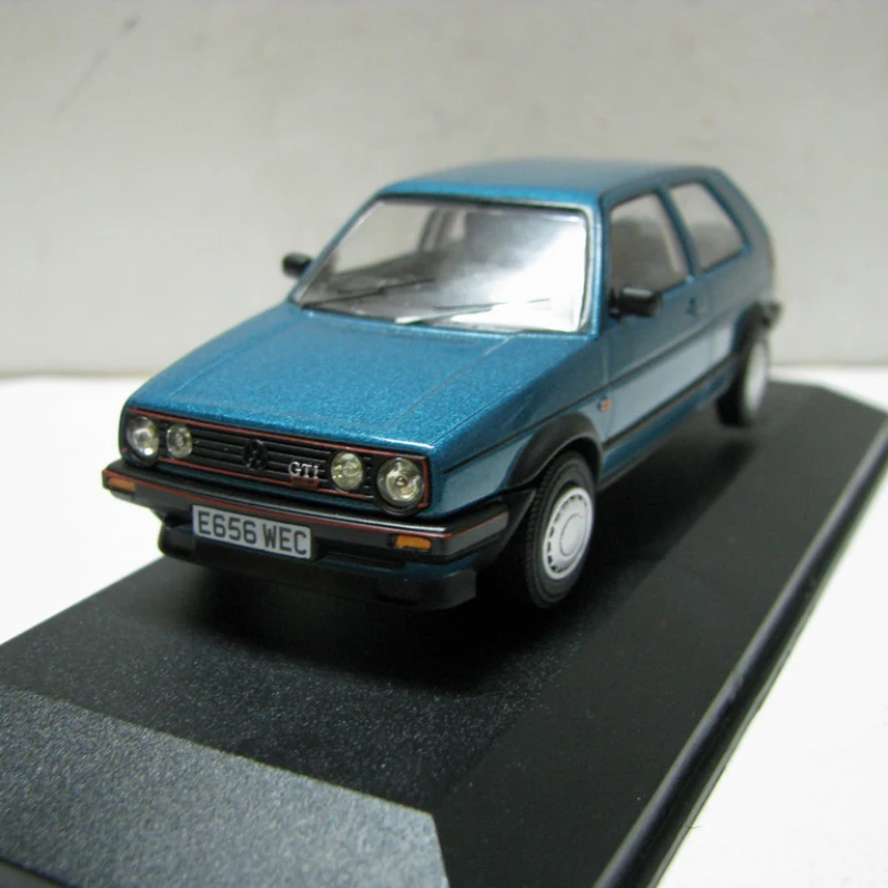 Diecast 1/43 Scale VW Golf Mk2 GTI 16V Model Car Simulation Alloy Play Vehicle Adult Collection Display Gifts for Children