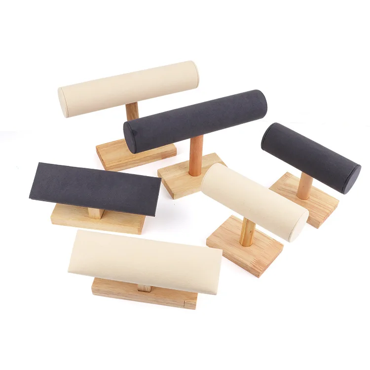 

Деревянная рамка для браслета в виде бревен