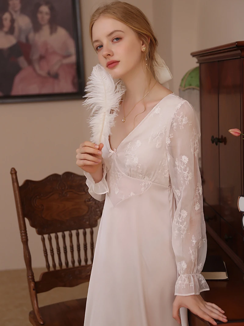 Women French Vinatge Night Dress Spring Autumn Long Princess Fairy Pajama Silk Relaxed Lace V-Neck Home Sleepwear Nightgowns