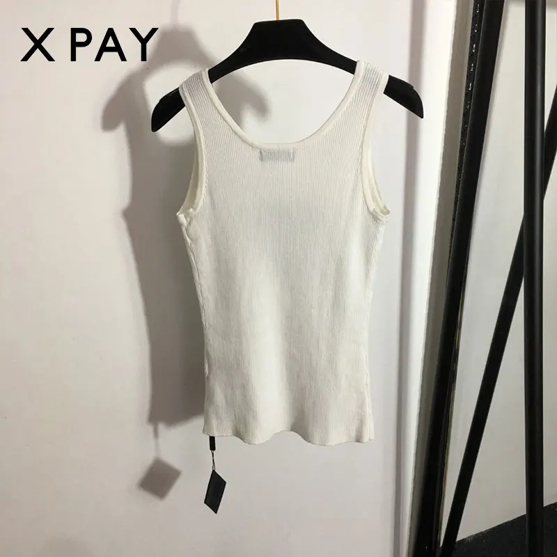 

White suspender vest women's summer suit inside a legging-I design sense niche cover deputy breast black square collar top