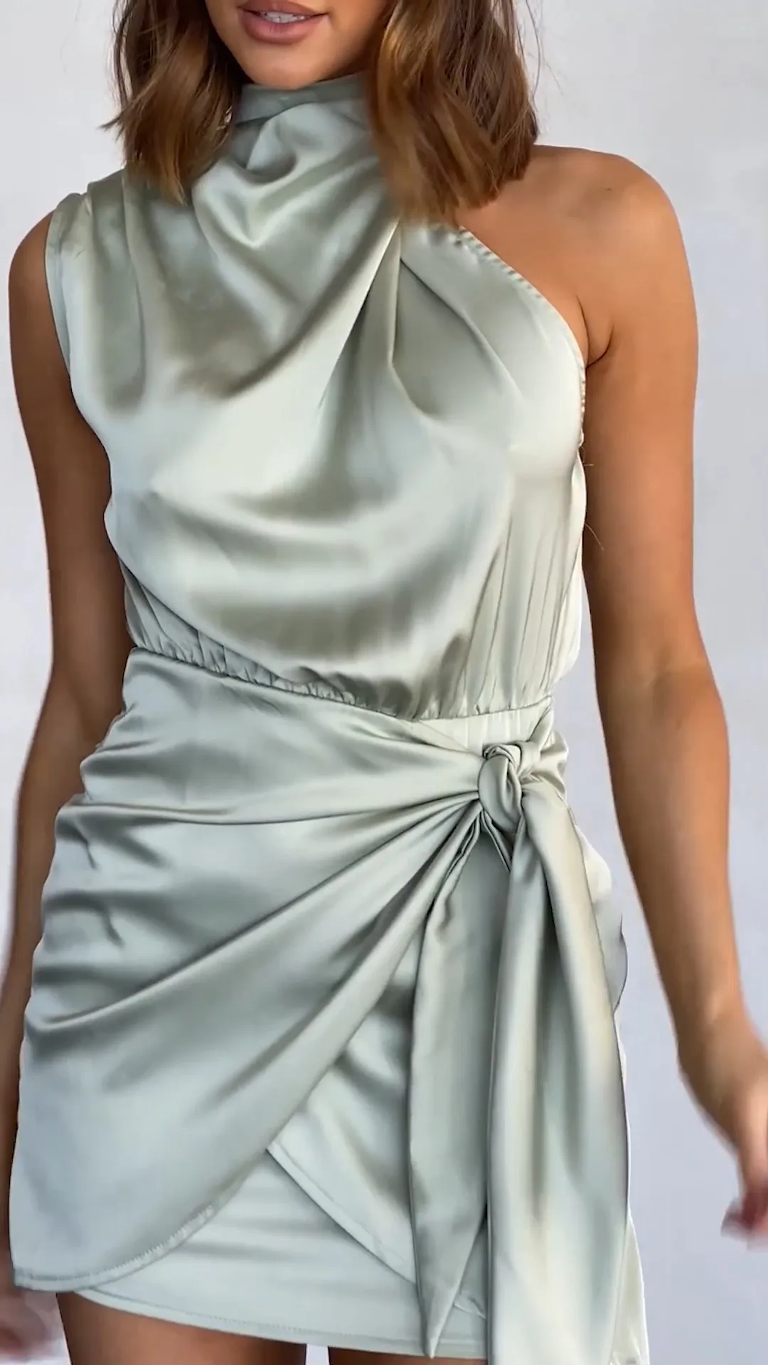 

Fashionable new hanging neck high-end satin lace-up slim-fit celebrity dress fashionable temperament short skirt