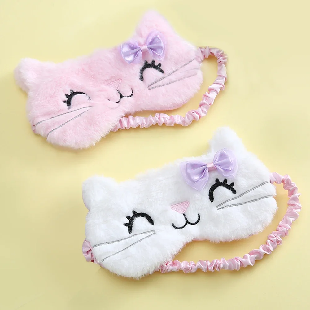 Плюшевая маска для сна с котом