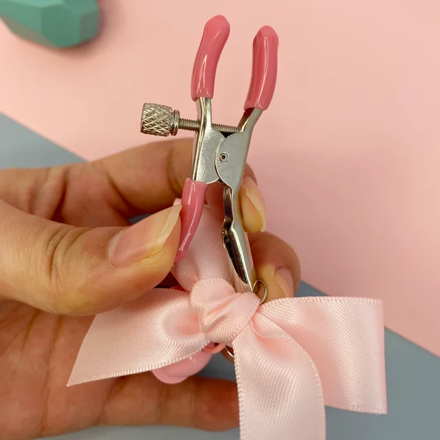 Lusty Bow Nipple Clamps 4