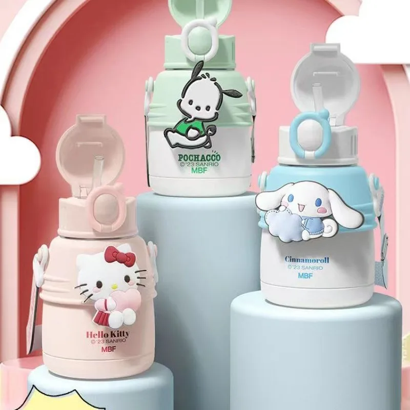 

Sanrio Hello Kitty Cinnamoroll Kuromi Cute Water Cup Portable Anti-fall Children's Insulated Straw Cup Kawaii Kettle for Girls