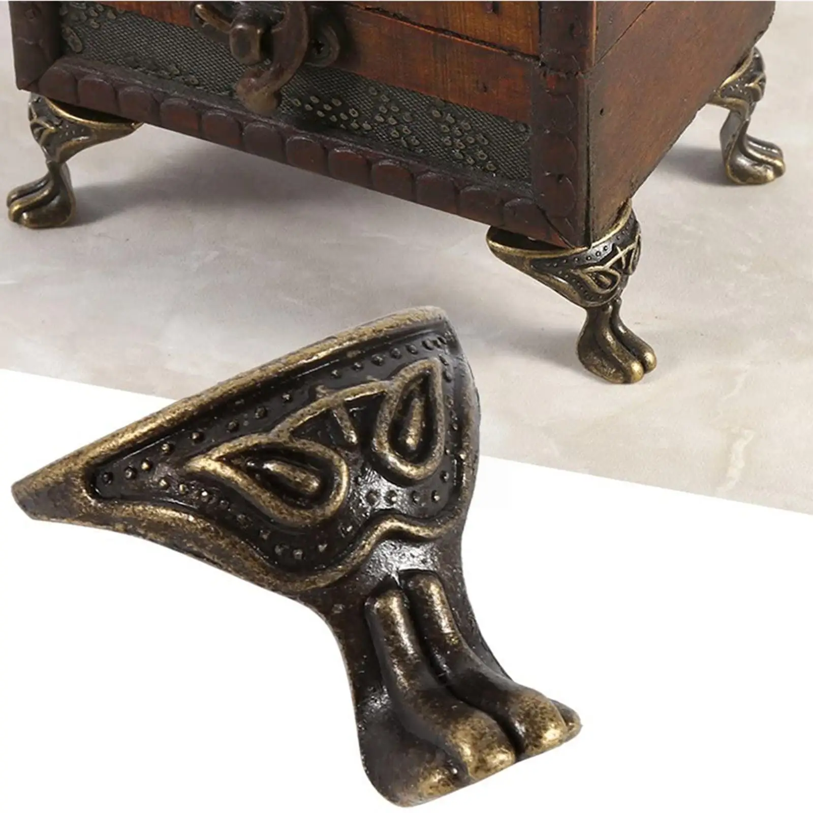 

4pcs Retro Antique Foot Metal Jewelry Bracket Wood Box Cabinet Decorative Feet Leg Corner Protector For Furniture Hardware L7w1