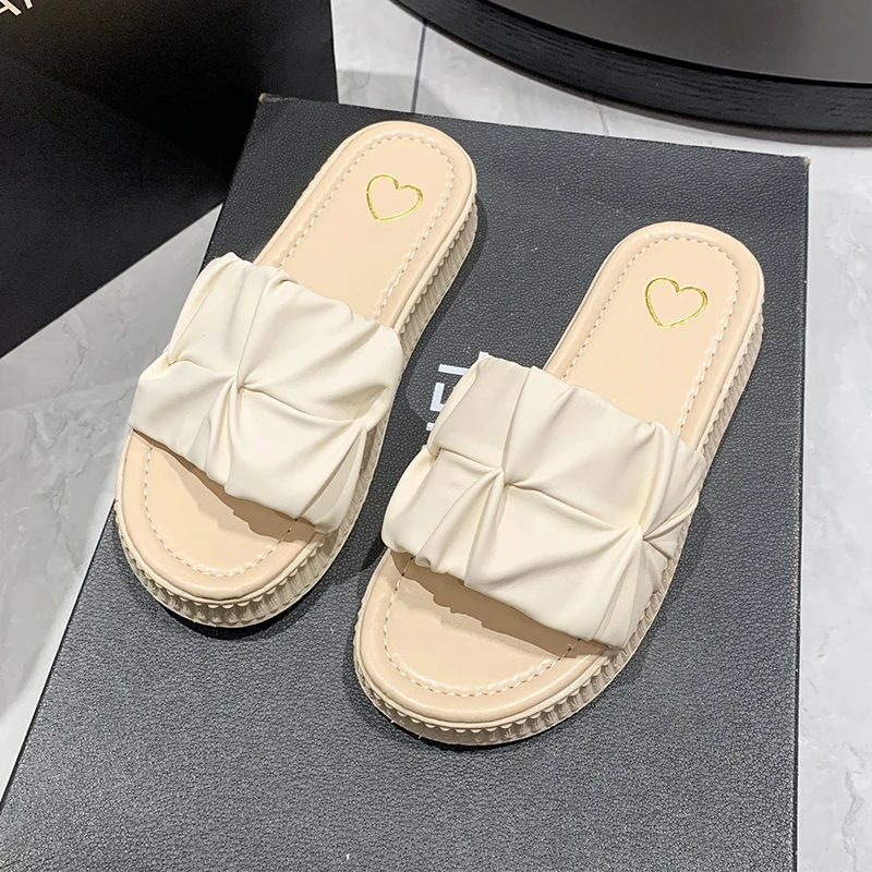 Thick Platform Women Slippers 2023 New Trend Street Summer Slippers For Women Sandals Green Black Pleated Flat Outdoor Shoes