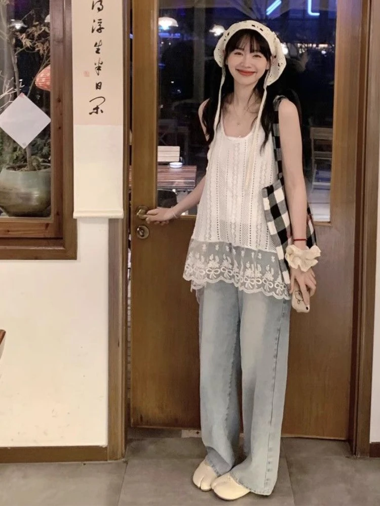 Женский кружевной жилет с цветочной вышивкой без рукавов