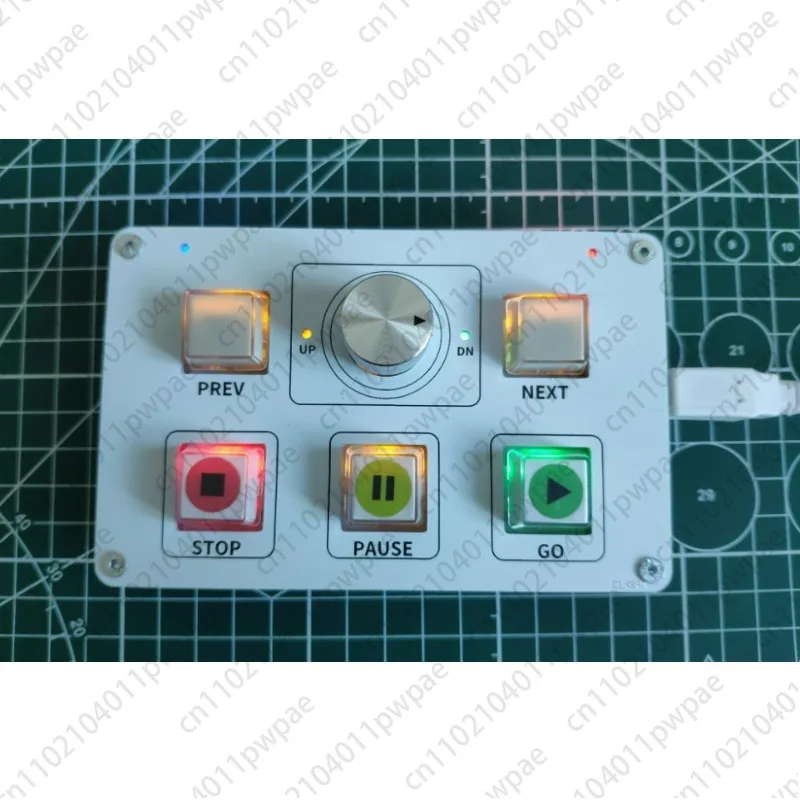 

QLab MIDI-контроллер