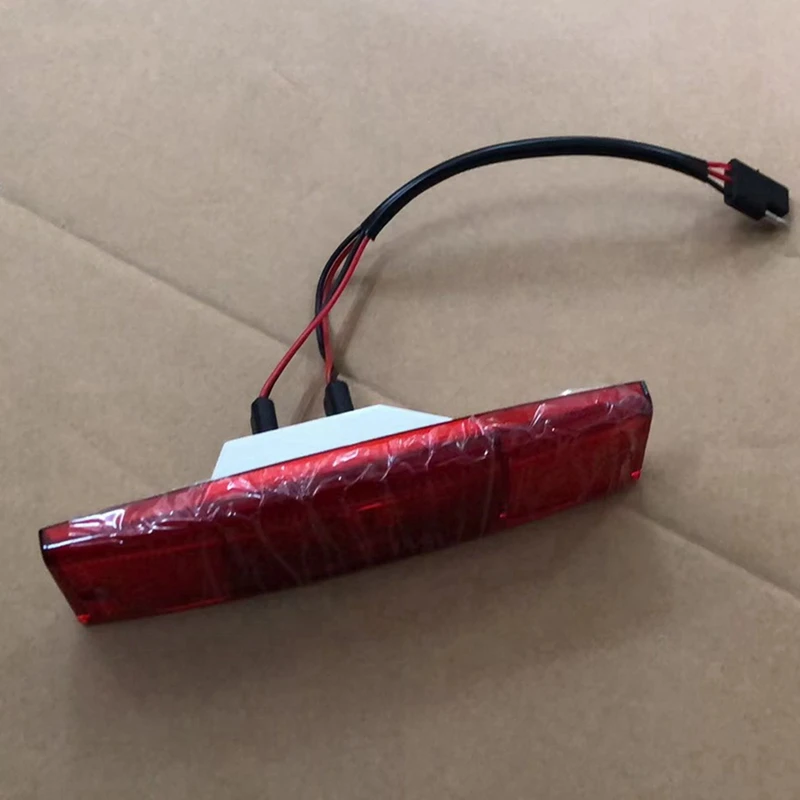 Задний фонарь Ranger 2410667 для Polaris 700 500 400 XP правый задний в сборе