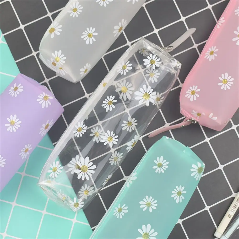 

1Pc Waterproof Transparent Pencil Case TPU Daisy Stationery Gift Girls Students Pencil Bag Cute Makeup Cosmetic Bag Travel Bag