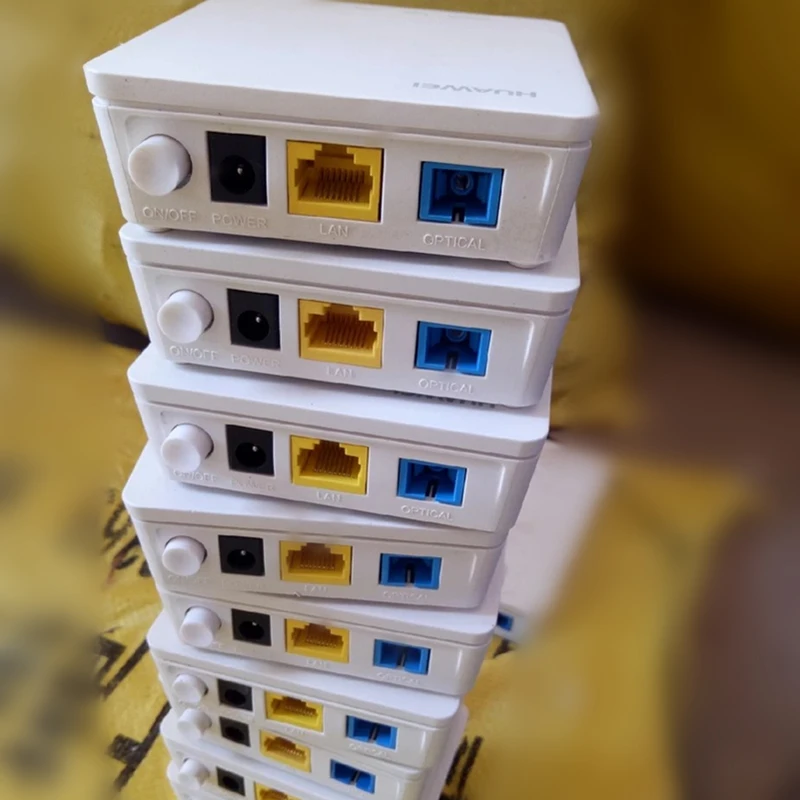 10 шт. б/у оригинальный модем Huawei GPON EPON XPON ONU ONT HG8310M FTTH 1GE LAN английская прошивка |