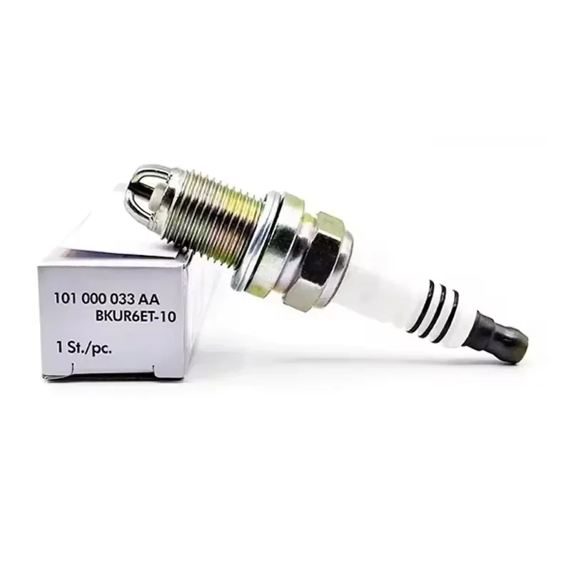 Фото 4/6 шт. 101000033AA BKUR6ET10 Свеча зажигания для Skoda Superb VW Sharan Beetle Magotan Golf Audi A4 Seat Leon Ibiza 1.4L 1.8L 2.0 L №2