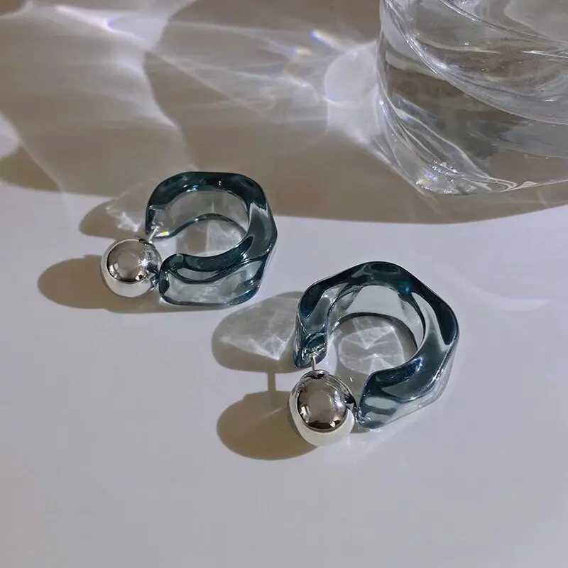 

Korea Fashion Transparent Resin C-shaped Hoop Earrings for Women Irregular Ear Accessories Jewelry Brincos Cheap Items