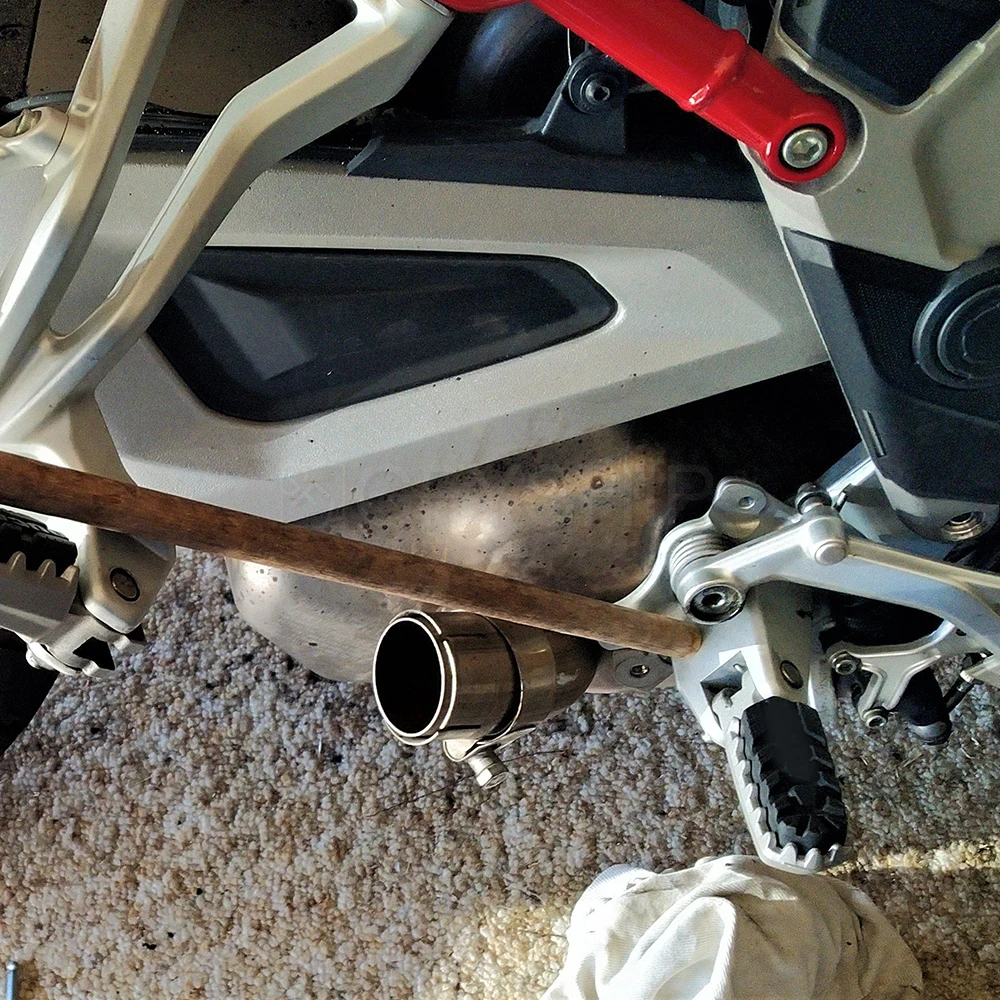 

For Ducati Multistrada V4 2021 2022 Multistrada V4 / V4S / Pikes Peak Motorcycle Exhaust Pipe With Middle Link Pipe