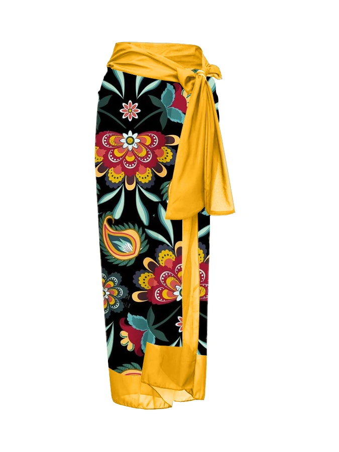 

Модный кружевной купальник с принтом