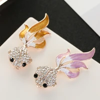 retro brooch female cute goldfish animal dripping oil brooch alloy corsage clothing accessories