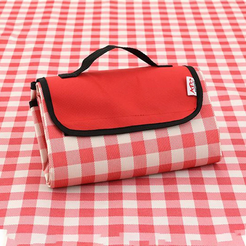 

145×200cm Waterproof Camping Mat Folding Outdoor Widened Picnic Mat Non Fading Lattice Beach Blanket Pad Camping Accessories