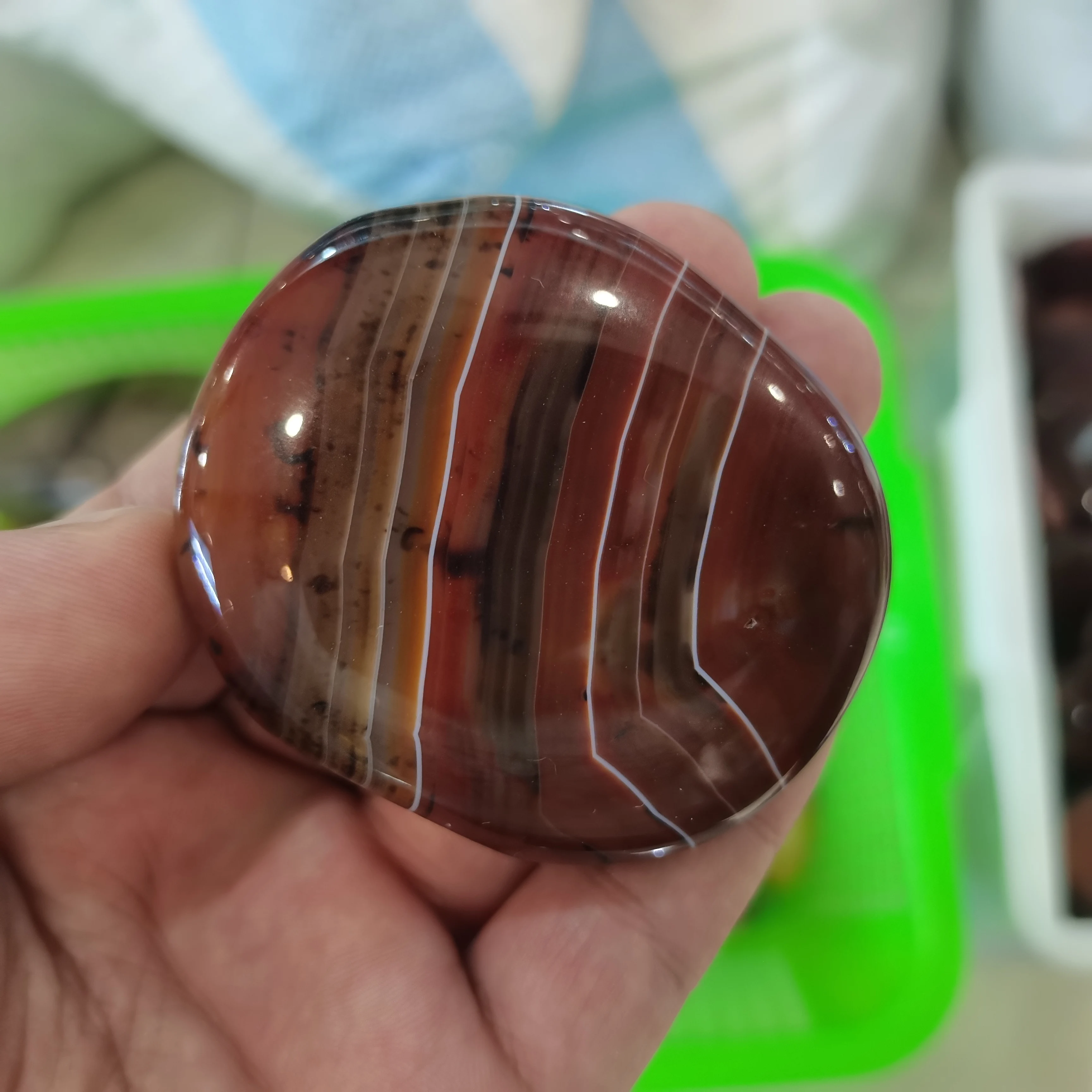 

5pcs 5A+100% Natural crystal Silk agate plam healing reiki stone stone rolling palmetto stone treatment