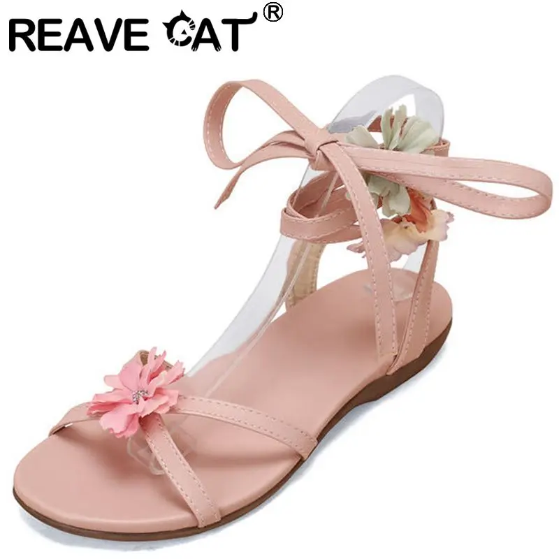 

Женские босоножки с ремешком на щиколотке REAVE CAT, новые милые босоножки с цветочной аппликацией, летние синие и розовые босоножки больших ра...