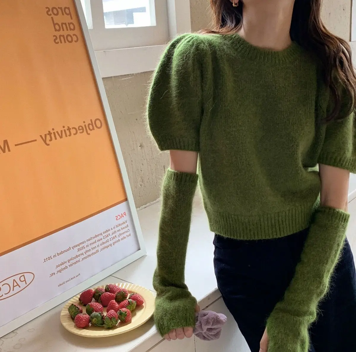 

2022 Knitted Sweater Women's Fall/Spring O-neck, BlackWhite Hollow Out Sweater Short Removable Sleeve Sexy Sweater New