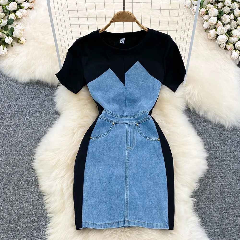 

Retro Hong Kong Flavor Temperament Fake Two-piece Crewneck Short-sleeved Denim Stitching Slim Slim Short Style Bag Buttock Dress