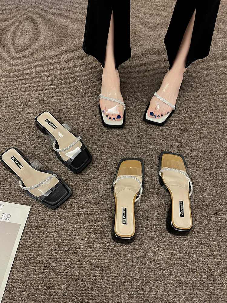 

Сланцы женские на квадратном каблуке, блестящие, повседневные туфли-Желе, квадратный каблук, роскошные римские скандалы на плоской подошве,...