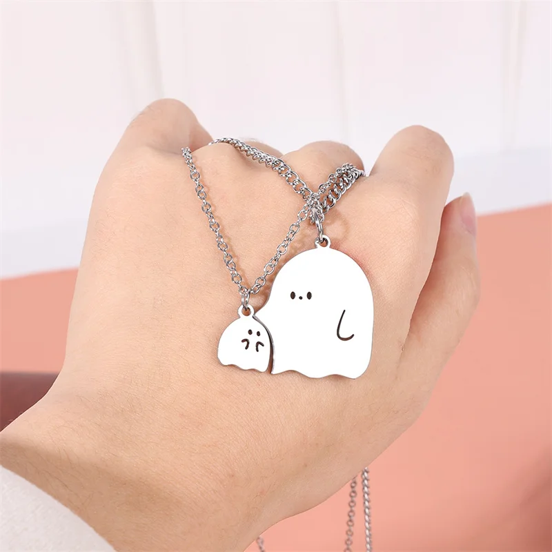 

Cute Embrace Ghost Pendant Necklaces Men Women Splicing Necklace Friendship Good Friend Sweater Chain Cartoon Jewelry Gifts