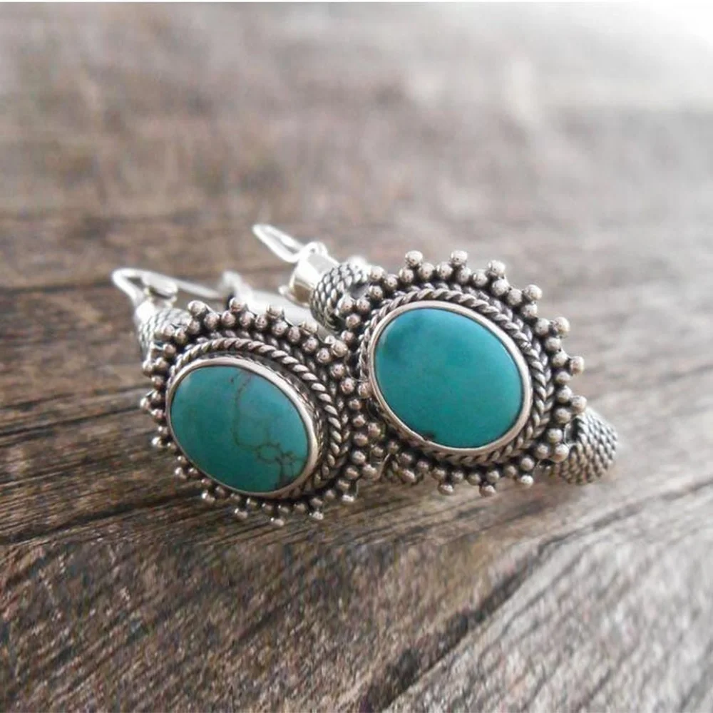

Hot Sale Fashion Vintage Green Stone Earrings Boho Oval Earrings for Women Jewelry Accessories Anniversary Gift Free Shipping