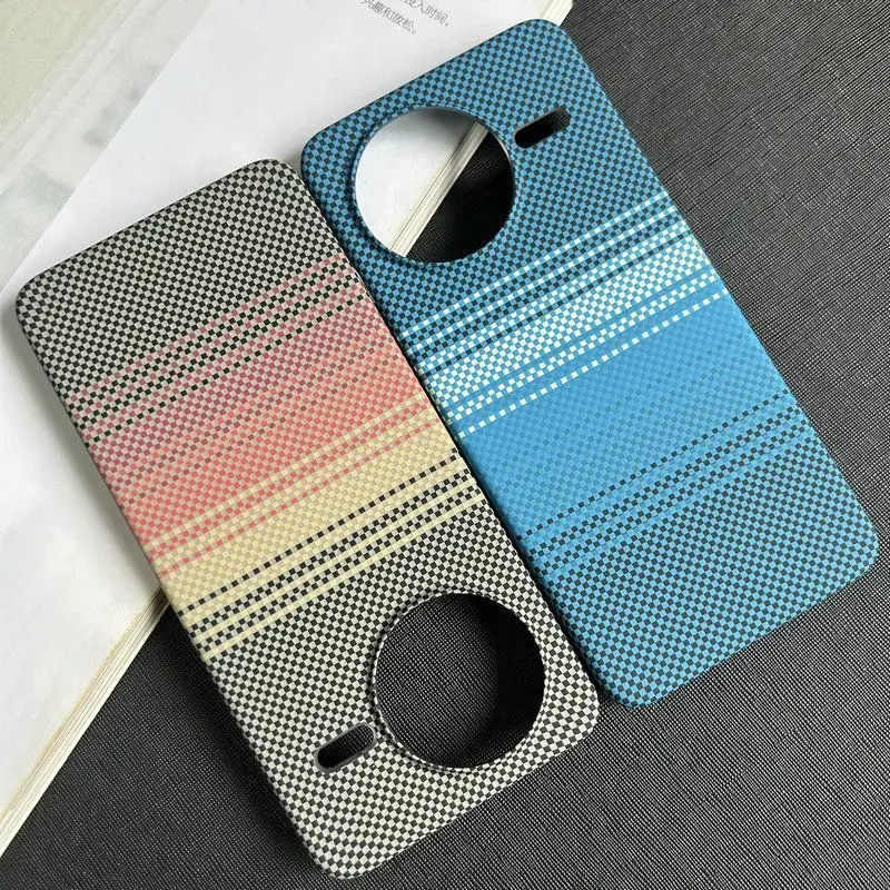 Фото Чехол для Xiaomi POCO F7 Ultra Redmi K80 Pro, тонкий, с полосками, из углеродного волокна, текстурированный пластик, полупрофильный, ударопрочный жесткий чехол №1