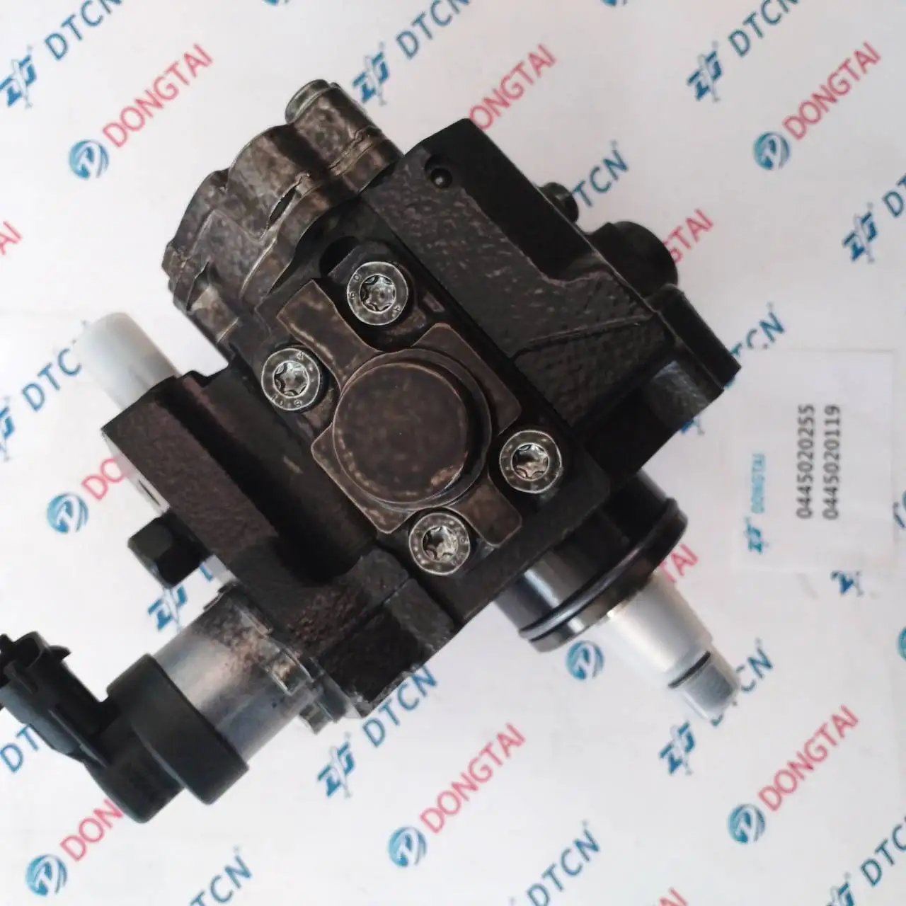 Насос впрыска двигателя дизельного топлива 0445020255 5305413 0445020119 BFCEC 4990601 Для FORD BH3T 9350 AA