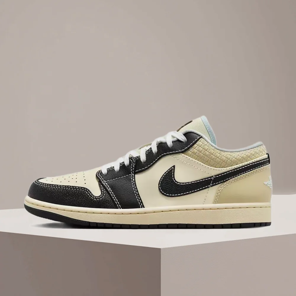 Фото Мужские баскетбольные кроссовки Jordan Air Jordan 1 Low SECO – бежево-черные, с нескользящей подошвой, мягкие и комфортные, низкие, модель HQ3437-101 №1