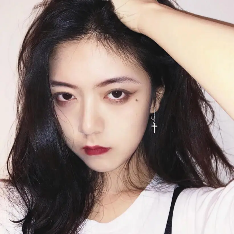 100% 925 Sterling Silver Cross Chain Stud Earrings Beautiful For Women Lady Jewelry Gift ED470