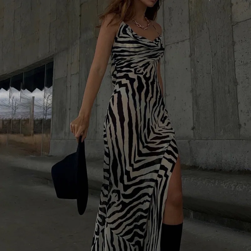 

Женское летнее облегающее платье на бретелях, с V-образным вырезом, без рукавов