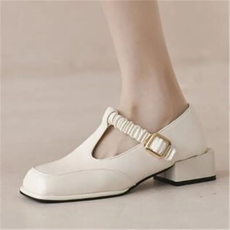 2022 Autumn Retro Solid Color Square Head Women's Flat Shoes Outdoor Comfortable Platform Buckle Square Heel Casual Ladies Shoes