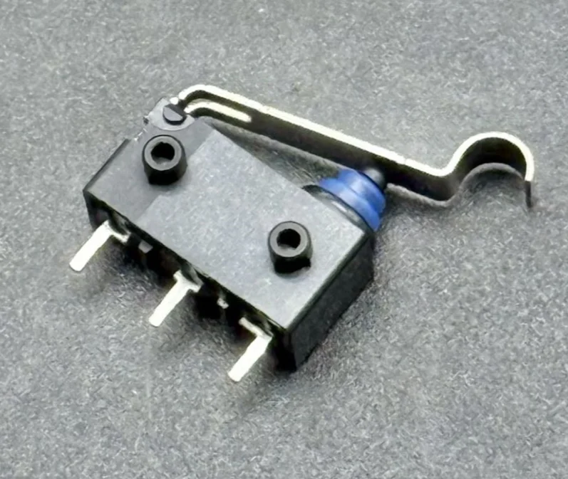 

1 шт., маленький автомобильный микропереключатель с изогнутой ручкой, штифт D2HW с 2 отверстиями для крепления, водонепроницаемый и герметичный