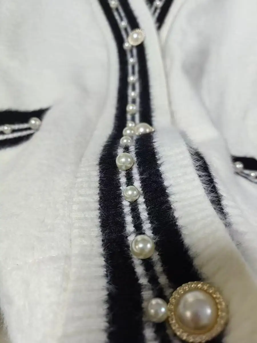 Настоящее фото роскошный стиль жемчуг бисер стежка трикотаж толстый кардиган