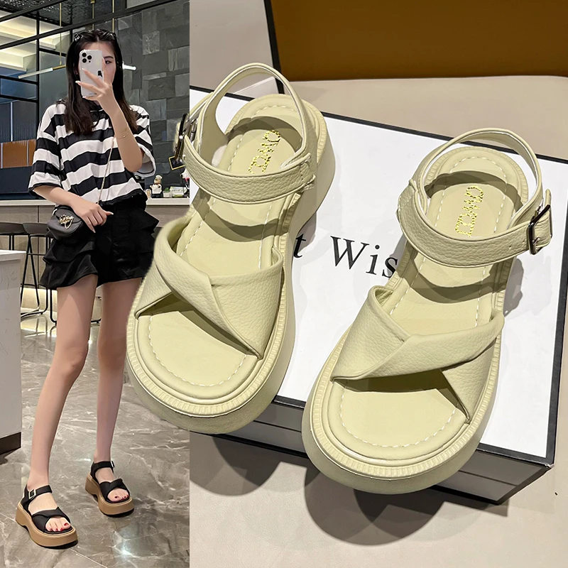 

2023 Sandals Muffins Shoe Clear Heels Female Shoe Med Clogs Wedge New Flat Thick Fashion Girls Comfort Gladiator Medium Platform