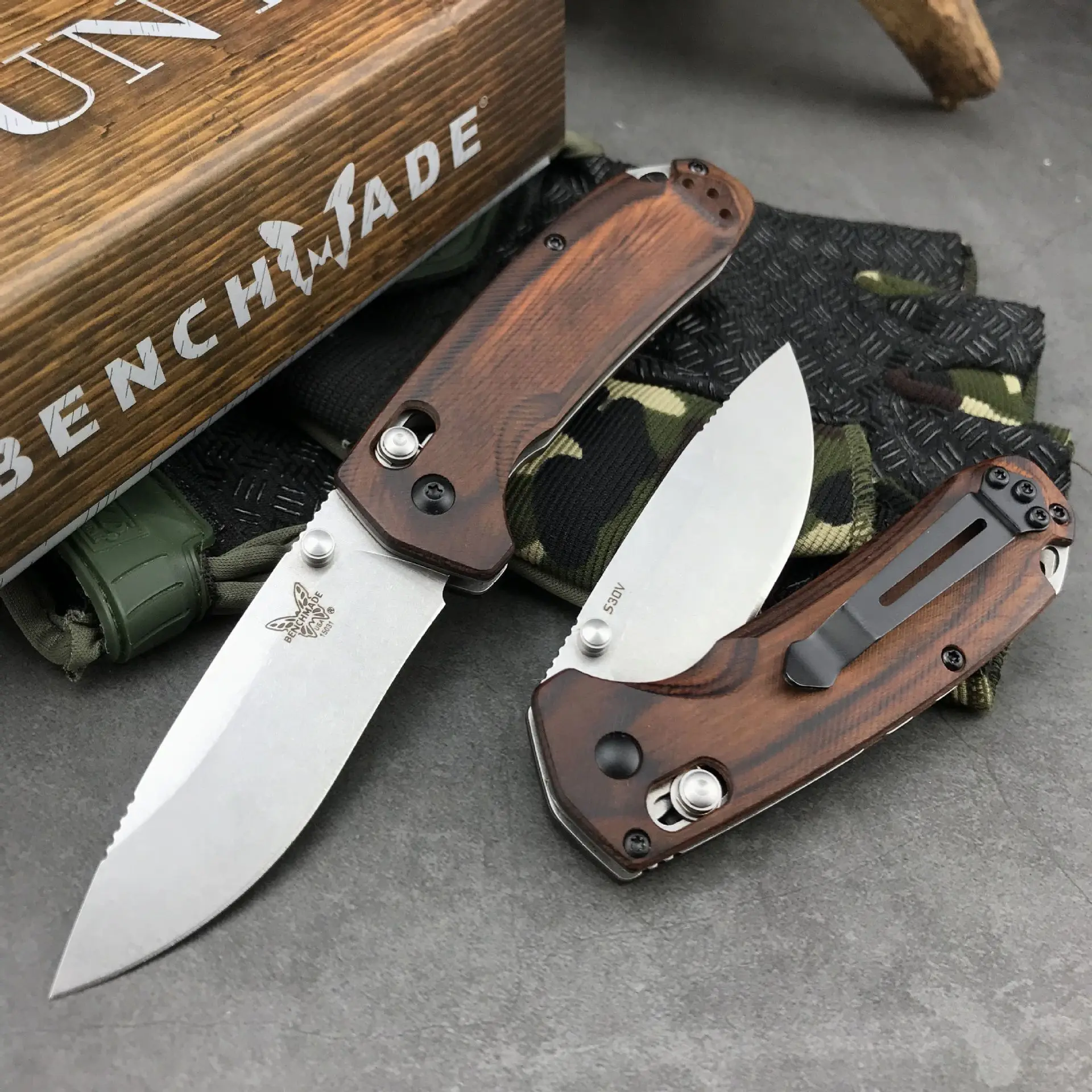 

Wooden Handle Benchmade 15031 Outdoor Tactical Folding Knife 8c13mov Blade Camping Pocket Knives Survival Self-defense EDC