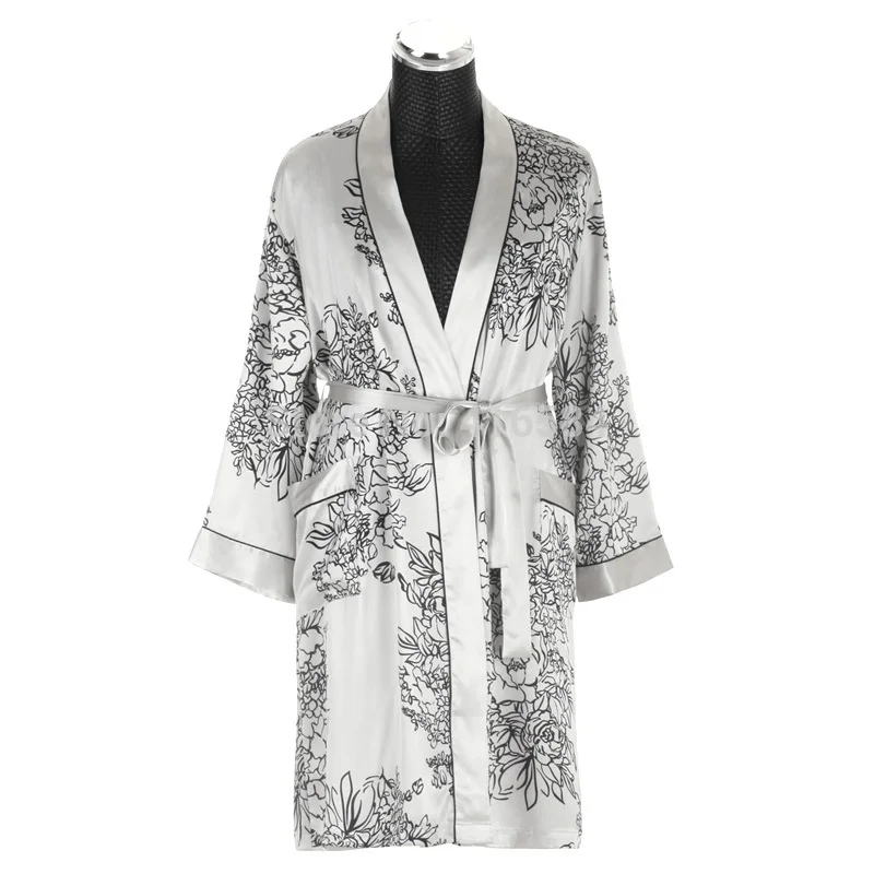 Mens Silk Bathrobe Long Sleeves Silk Kimono Robe Satin Dressing Gown Peignoir Homme Sleepwear Dropshippng