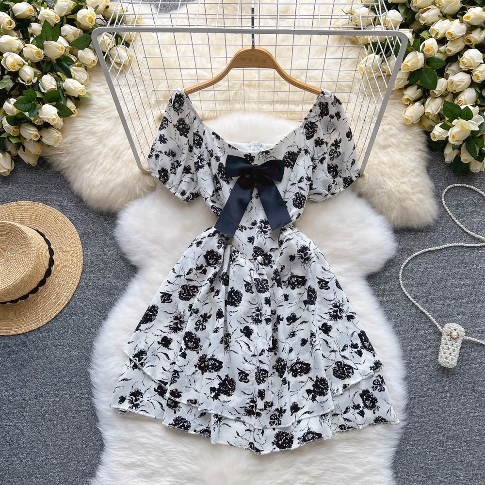 

French Short Sleeve Women's Summer New Fashion Square Neck Retro Print Slimming Short A-line Casual Dresses Vestidos G744