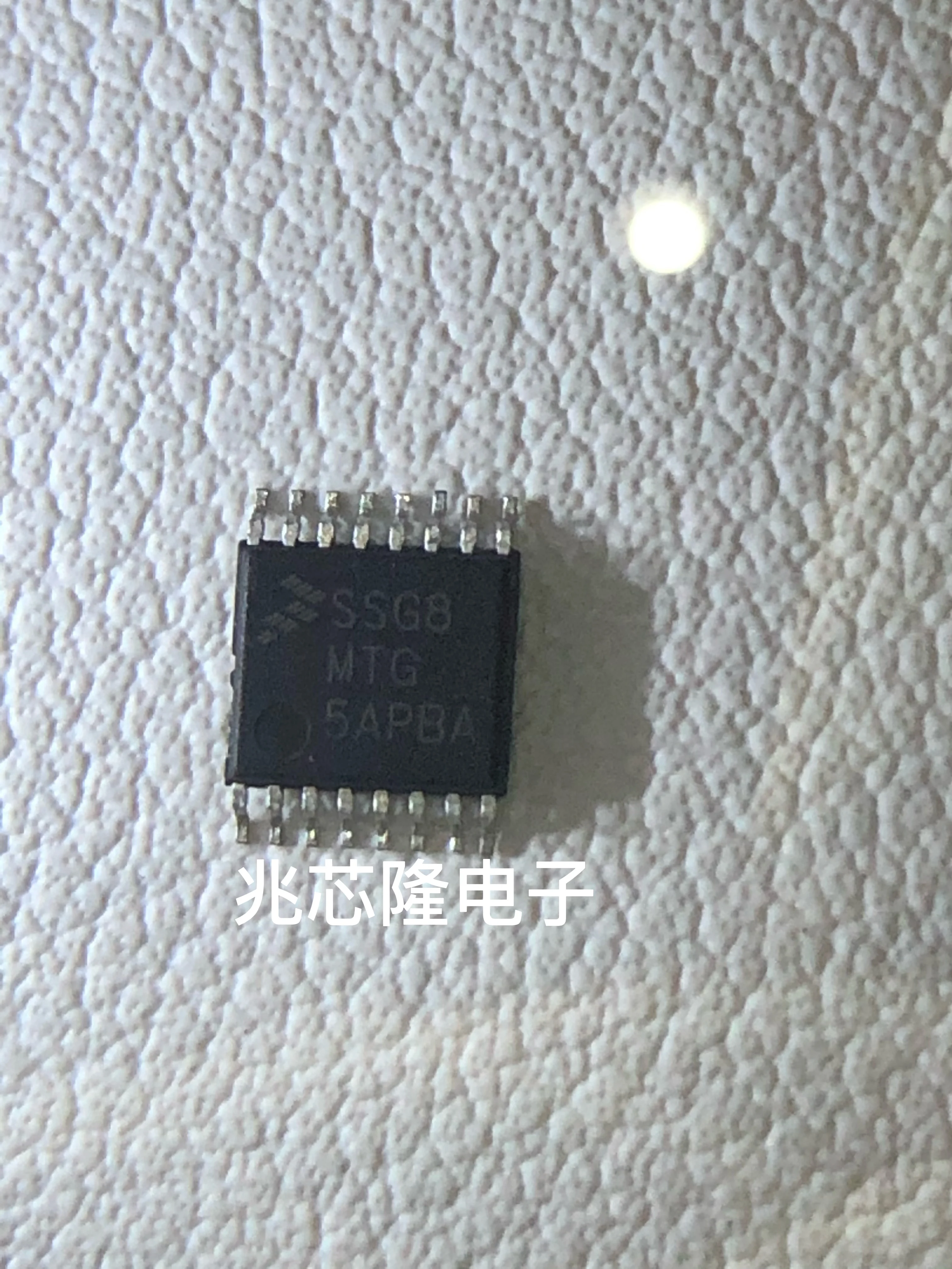 

10Pcs~50Pcs Original SSG8CTG MC9S08SG8MTG MC9S08SG8CTG TSSOP16 Microcontroller chip