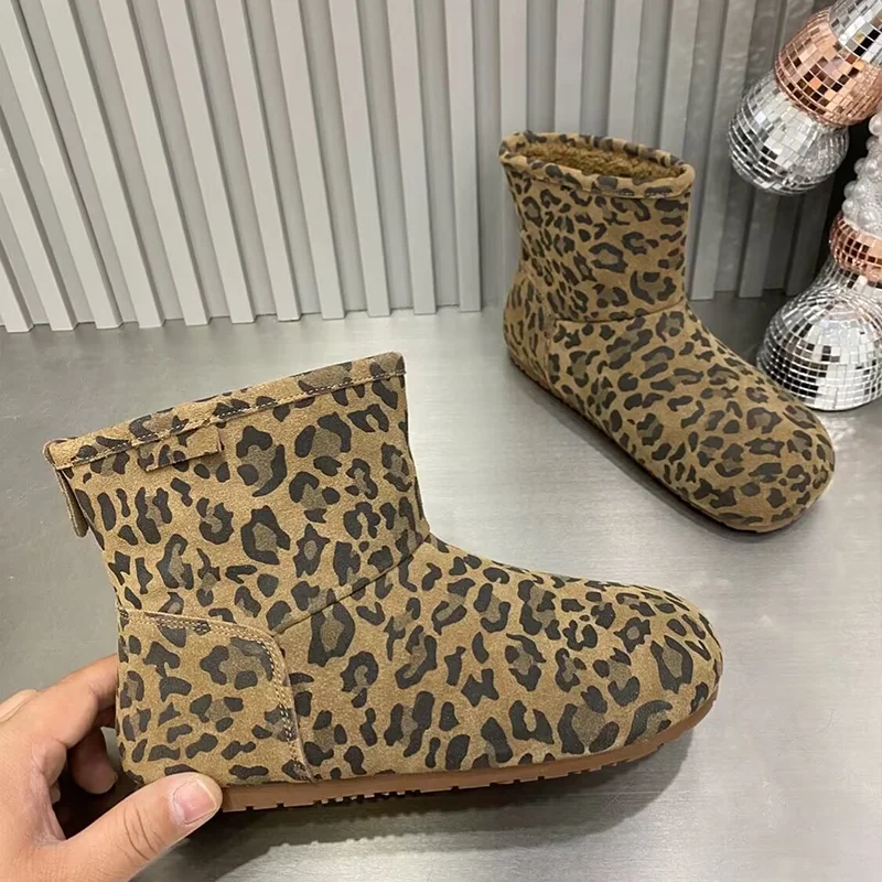 Зимние ботильоны замшевые туфли на плоской подошве с леопардовым принтом