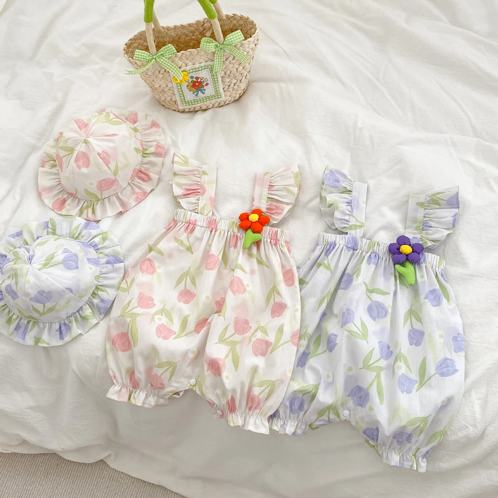 

Summer Newborn Infant Baby Girls Romper + Hat Sleeveless Ruffles Floral Rompers Kids Onepiece Fashion Baby Clothing