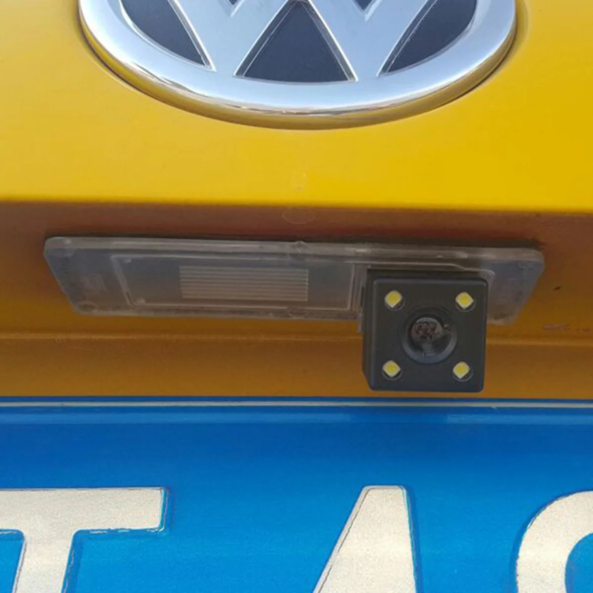 Держатель для камеры заднего вида VW New Santana Jetta Skoda Rapid